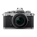 Nikon Z fc + objectif DX 16-50 mm f/3,5-6,3 VR