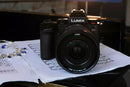 Panasonic Lumix S5II avec objectif L 28-200 mm f/4-7,1 S Macro
