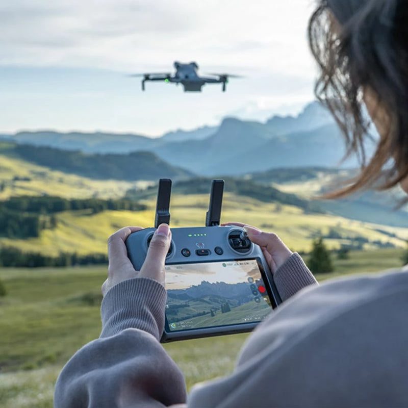 DJI Mini 5 Pro Fly More Combo avec radiocommande DJI RC 2