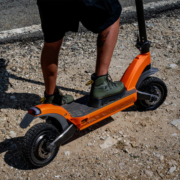 E-TWOW TankTorq TK-5 Double Moteur Trottinette électrique